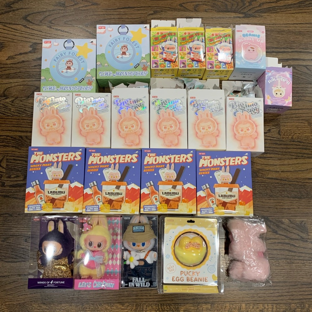 Pop Mart Clearance Sale